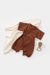Salopeta petrecuta din muselina, BabyCosy, 100% bumbac organic, Caramiziu (Marime: 18-24 Luni) - Img 2