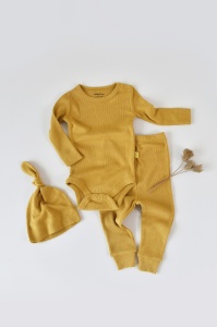 Set 3 piese: body cu maneca lunga, pantaloni lungi si caciulita din bumbac organic si modal - Sofran, BabyCosy (Marime: 12-18 Luni)