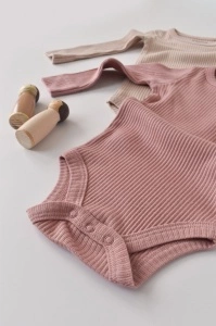 Set de 2 body-uri cu maneca lunga din bumbac organic si modal - Roz/Blush BabyCosy (Marime: 0-3 Luni) - Img 3