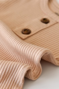 Salopeta cu maneca lunga si pantaloni lungi din bumbac organic si modal - Somon BabyCosy (Marime: 9-12 luni) - Img 2