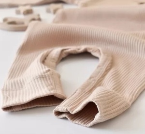 Salopeta cu maneca lunga si pantaloni lungi din bumbac organic si modal - Blush BabyCosy (Marime: 3-6 Luni) - Img 3