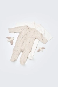 Set 2 salopetele cu maneca lunga si pantaloni lungi cu botosei - 100%bumbac organic - Crem cu buline, BabyCosy (Marime: 6-9 luni)
