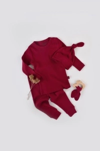 Set 3 piese: bluzita cu maneca lunga, pantaloni lungi si caciulita din bumbac organic si modal - Rosu BabyCosy (Marime: 18-24 Luni)