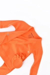 Set 4 piese: bluza, pantaloni, caciulita si manusi din bumbac organic si modal - Rodie, BabyCosy (Marime: 3-6 Luni) - Img 2