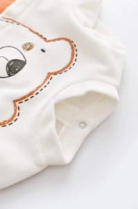 Salopeta Ursulet cu maneca lunga si botosei din 80%bumbac organic si 20% poliester - Portocaliu, BabyCosy (Marime: 3-6 Luni) - Img 2