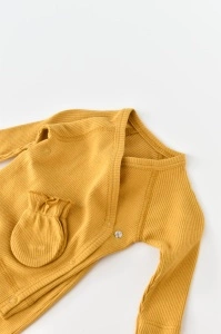 Set 4 piese: bluza, pantaloni, caciulita si manusi din bumbac organic si modal - Mustar, BabyCosy (Marime: 3-6 Luni) - Img 3