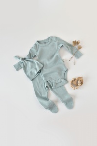 Set 4 piese: bluza, pantaloni, caciulita si manusi din bumbac organic si modal - Mint, BabyCosy (Marime: 6-9 luni) - Img 2