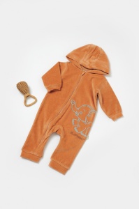 Salopeta Elefant cu maneca lunga si gluga din 80%bumbac organic si 20% poliester - Caramiziu, BabyCosy (Marime: 3-6 Luni)