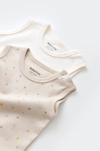 Set 2 body-uri fara maneci bebe unisex -100% bumbac organic - Crem cu buline, BabyCosy (Marime: 6-9 luni) - Img 3