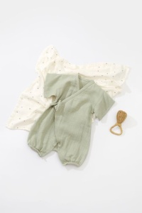 Salopeta petrecuta din muselina, BabyCosy, 100% bumbac organic, Verde (Marime: 18-24 Luni) - Img 2