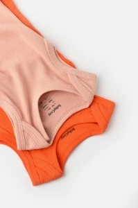 Set 2 body-uri fara maneci bebe unisex din bumbac organic si modal - Rodie/Piersica, BabyCosy (Marime: 18-24 Luni) - Img 2
