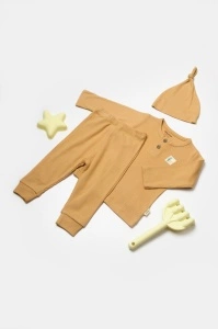 Set 3 piese:bluza, pantaloni si caciulita Bamboo, maro, BabyCosy, 50% bumbac+50%bambus (Marime: 12-18 Luni)