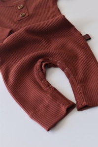 Salopeta cu maneca lunga si pantaloni lungi din bumbac organic si modal - Caramiziu BabyCosy (Marime: 9-12 luni) - Img 3