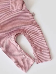 Salopeta cu maneca lunga si pantaloni lungi din bumbac organic si modal - Roz BabyCosy (Marime: 18-24 Luni) - Img 3