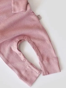 Salopeta cu maneca lunga si pantaloni lungi din bumbac organic si modal - Roz BabyCosy (Marime: 18-24 Luni) - Img 3