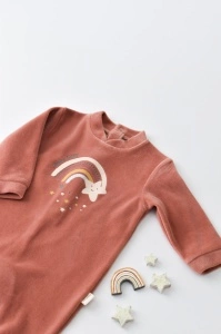 Salopeta Curcubeu cu maneca lunga si botosei din 80%bumbac organic si 20% poliester - Caramiziu, BabyCosy (Marime: 3-6 Luni) - Img 3