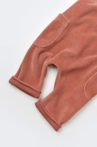 Salopeta Velvet cu bretele din 80%bumbac organic si 20% poliester - Caramiziu, BabyCosy (Marime: 9-12 luni) - Img 3