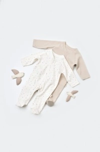 Set 2 salopetele cu maneca lunga si pantaloni lungi cu botosei - 100%bumbac organic - Ecru cu buline, BabyCosy (Marime: 6-9 luni)