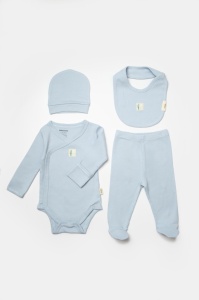 Set 4 piese:body, pantaloni, baveta si caciulita Bamboo, bleu, BabyCosy, 50% bumbac+50%bambus (Marime: 6-9 luni) - Img 2