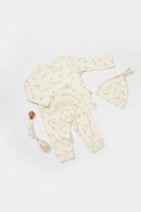 Set 3 piese:bluza, pantaloni si caciulita Printed, BabyCosy, 50% modal+50% bumbac, Ecru (Marime: 18-24 Luni)