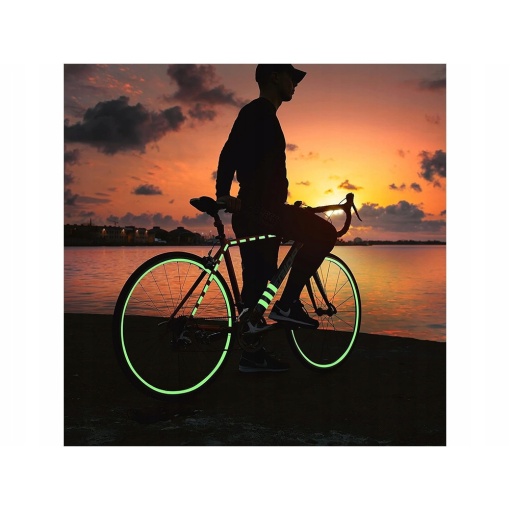 Banda Adeziva Glow in The Dark EBA, Fosforescent Green, dimensiuni 300 x 3 cm - Img 3