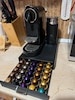 Suport organizator EBA, tip sertar, 50 capsule cafea Nespresso, dimensiuni 40 x 24 x 6 cm
