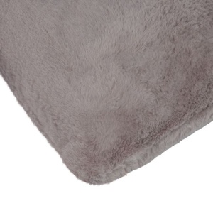 Perna decorativa din blana artificiala EBA, dimensiuni40 x 35 cm