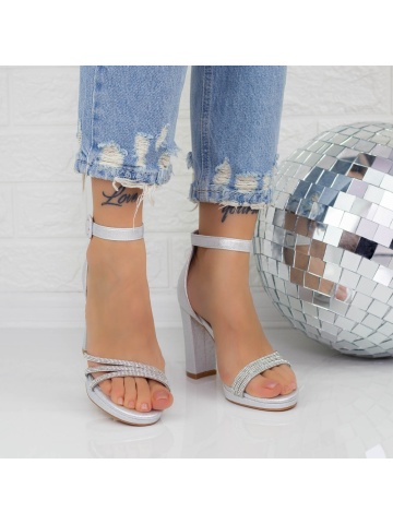 Сандали с дебел ток Bewren Сребро - Img 4