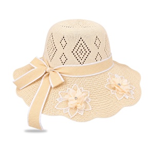 Pălărie de Plajă Crem cu Flori Decorative și Fundă Elegantă