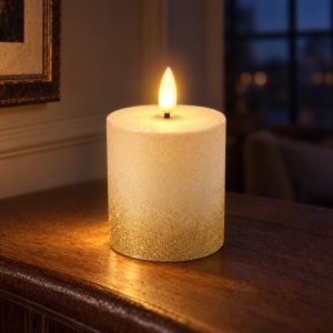 Lumânare LED decorativă de Crăciun, flacără realistă, sclipici auriu, 10x8,5 cm, plastic - Img 3
