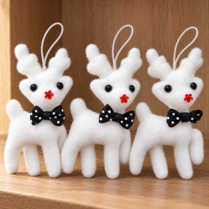Set 3 figurine reni decorativi, material alb, cu fir pentru agatare, 18x11x4cm - Img 4