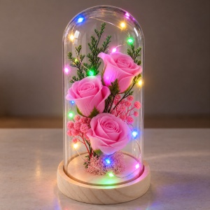 Cupolă decorativă cu trandafiri roz și lumini LED multicolore, plastic, suport lemn, 19 cm - Img 4