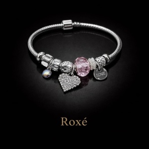 Bratara ROXE argintie cu inima si piatra accent charmuri elegante dama - Img 4