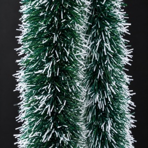 Beteală de Crăciun verde cu vârfuri albe, plastic, lungime 200 cm, diametru 15 cm - Img 4