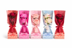 Set 5 flori artificiale cu ambalaj cadou, bucata, Happy Every Day, 24.5 x 9.5 cm