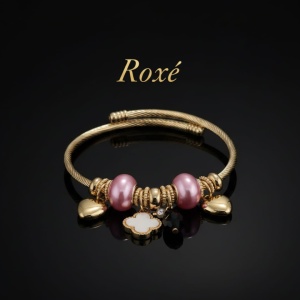 Bratara dama ROXE aurie cu charmuri elegante si pandantive moderne, stil fashion - Img 5