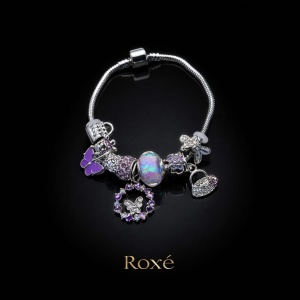 Bratara ROXE argintie cu fluture si posetuta charmuri elegante dama - Img 3