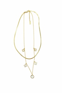 Colier auriu Roxé stratificat cu flori albe elegante, reglabil 42+5.5 cm