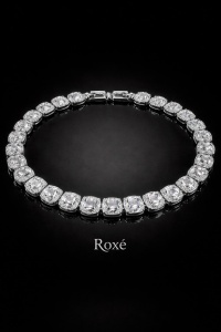 Colier ROXE argintiu cu cristale patrate, design elegant, lungime 40 cm - Img 2
