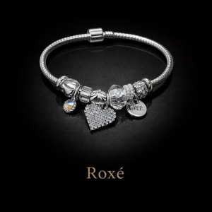 Bratara ROXE argintie cu inima si piatra accent charmuri elegante dama - Img 2