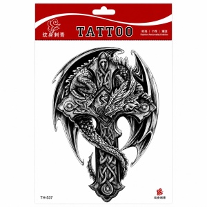 Tatuaj Temporar Semipermanent Cruce Celtică cu Dragon și Cavaler – 20 cm, Rezistent la Apă