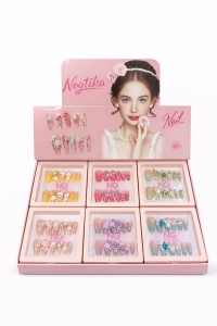 Set 12 perechi unghii false tip Press-On cu decor flori si cristale