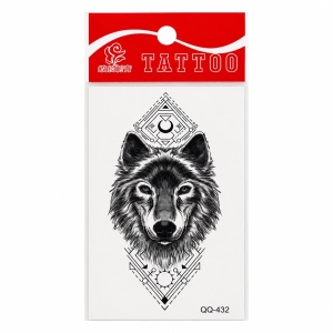 Tatuaj Temporar Semipermanent Lup Realist cu Elemente Geometrice – 10 cm