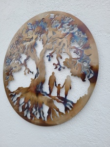 Decor perete Copacul Vieții – familie 3 membri, mamă, tată și fetiță, 100 × 100 cm - Img 5