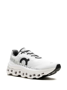 ON Running Cloudmonster sneakers - Img 2