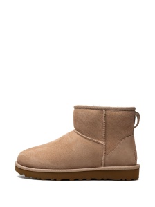 Ugg Australia Classic Mini II boots - Img 4