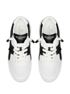 Valentino Garavani One Stud leather sneakers - Img 3