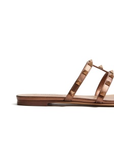 Valentino Garavani Rockstud Low Slide Sandal in Laminated Nappa Leather - Img 2