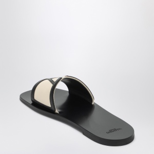 Valentino Garavani Viva Superstar black canvas slide sandal - Img 2