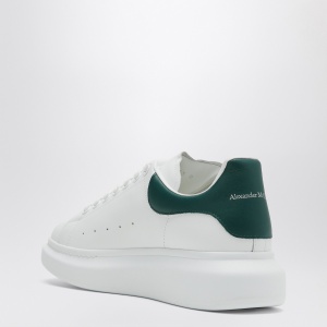 Alexander McQueen Oversized sneakers in white/green - Img 2